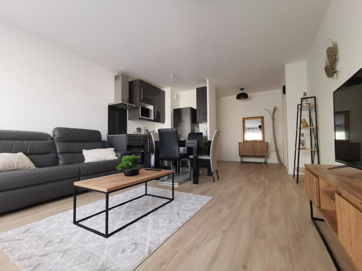 Cosy'Part Gold. Apartment Bezons Bagian luar foto